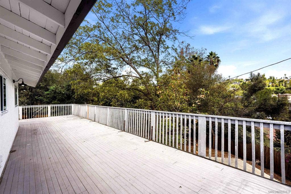 8698 Echo, La Mesa, CA 91941 8698 Echo, La Mesa, CA 91941