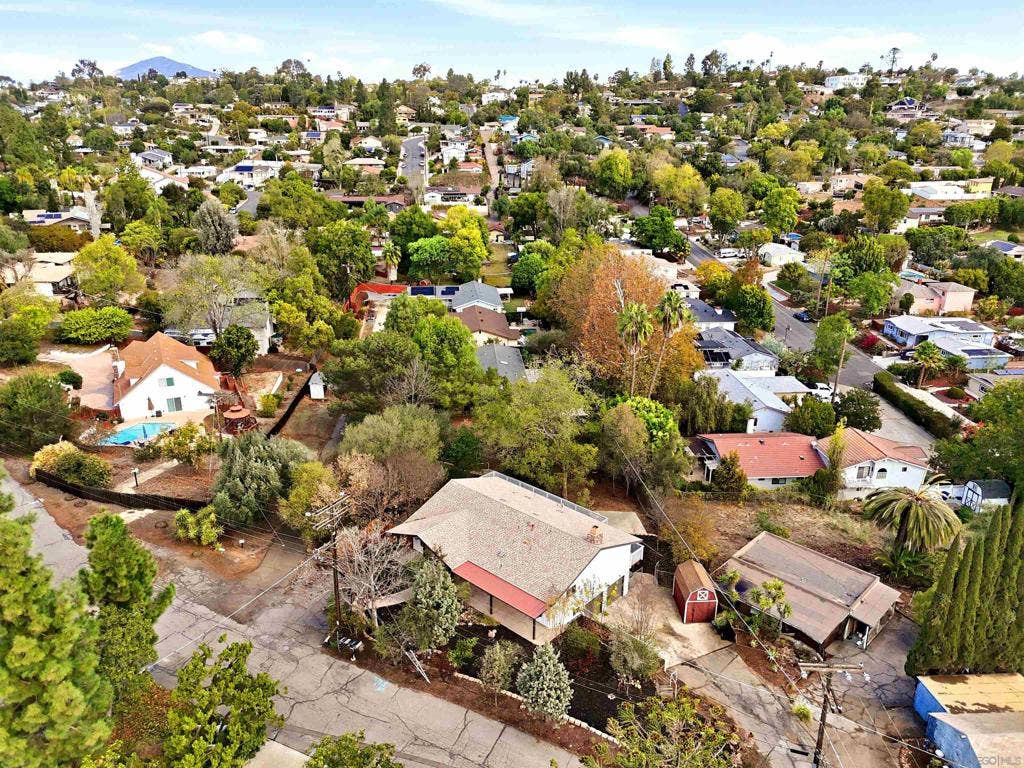 8698 Echo, La Mesa, CA 91941 8698 Echo, La Mesa, CA 91941