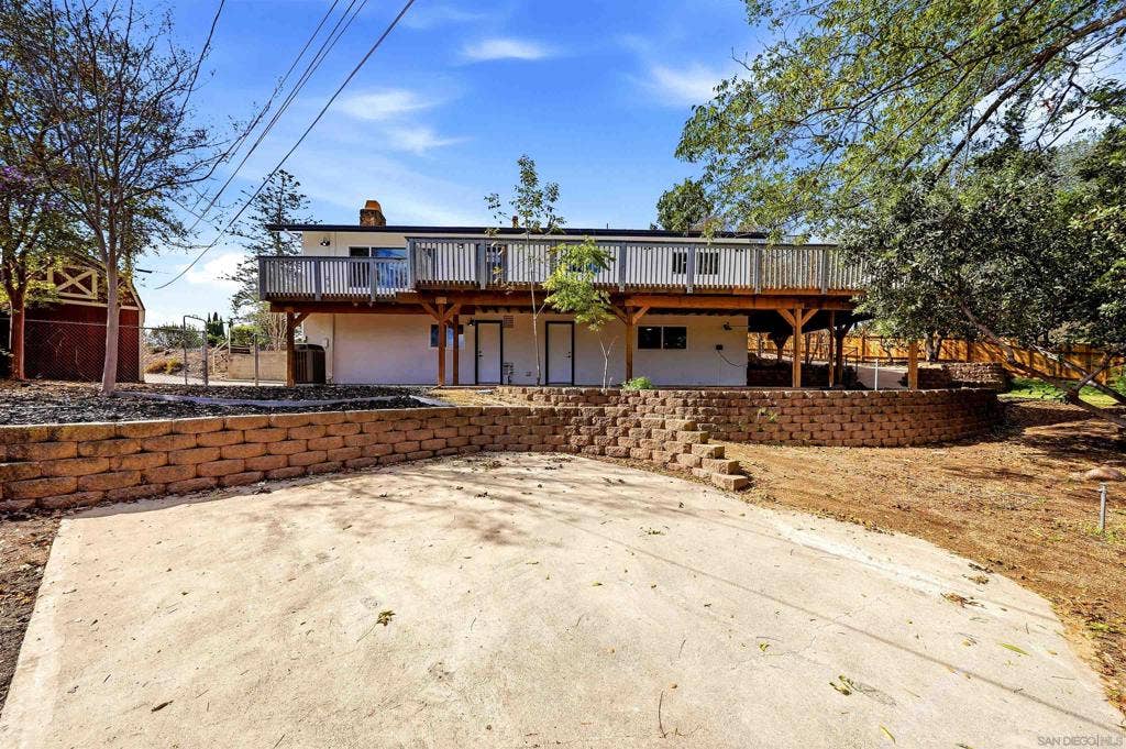8698 Echo, La Mesa, CA 91941 8698 Echo, La Mesa, CA 91941