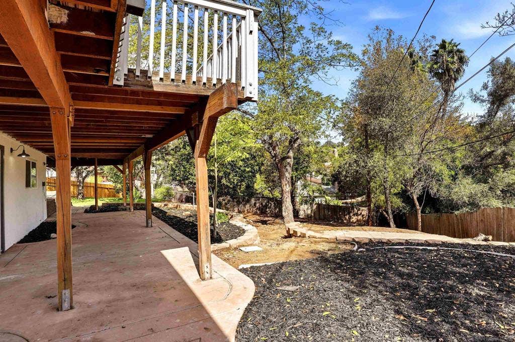 8698 Echo, La Mesa, CA 91941 8698 Echo, La Mesa, CA 91941