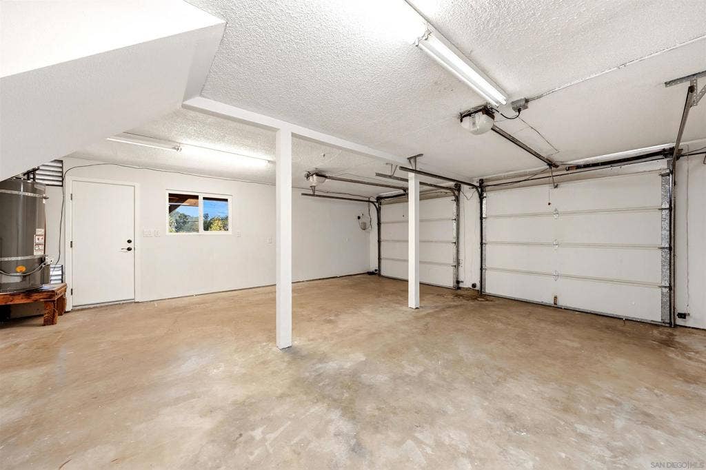 8698 Echo, La Mesa, CA 91941 8698 Echo, La Mesa, CA 91941