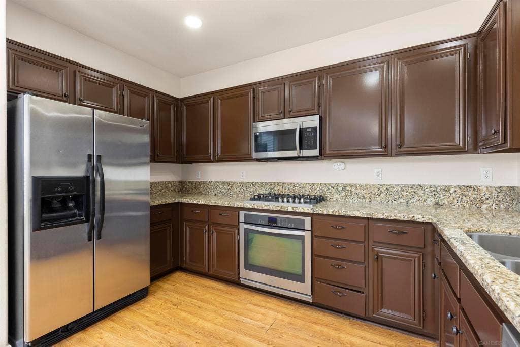 4470 Brisbane Way, #5, Oceanside, CA 92058