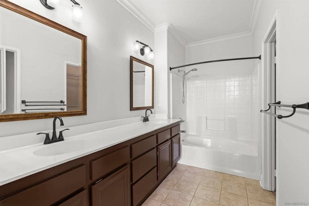 4470 Brisbane Way, #5, Oceanside, CA 92058