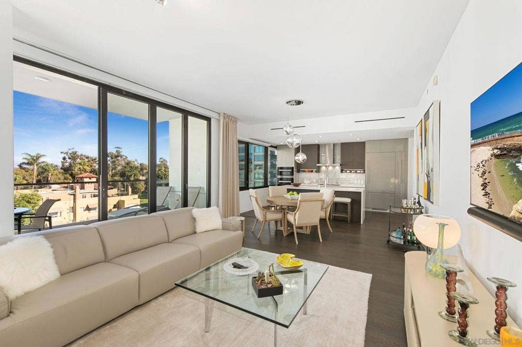 2604 5th Avenue, #601, San Diego, CA 92103