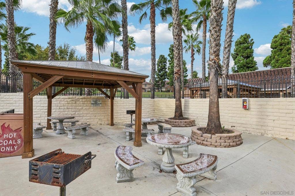 6928 Camphor, San Diego, CA 92139 6928 Camphor, San Diego, CA 92139