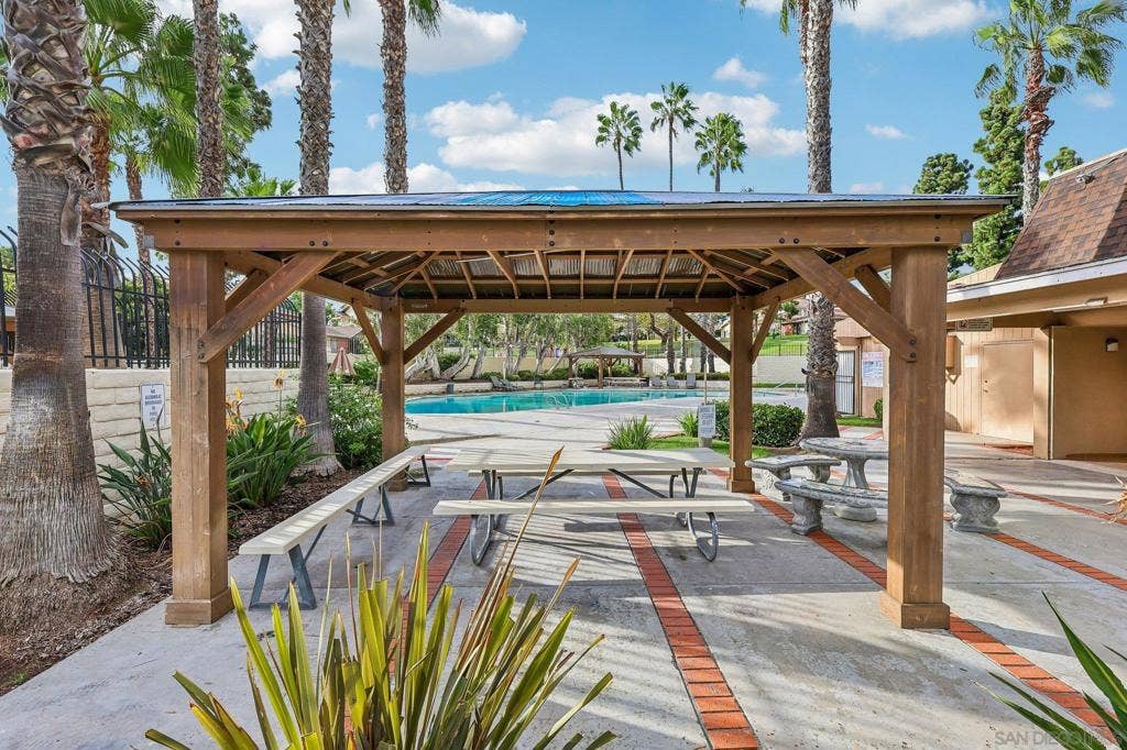 6928 Camphor, San Diego, CA 92139 6928 Camphor, San Diego, CA 92139