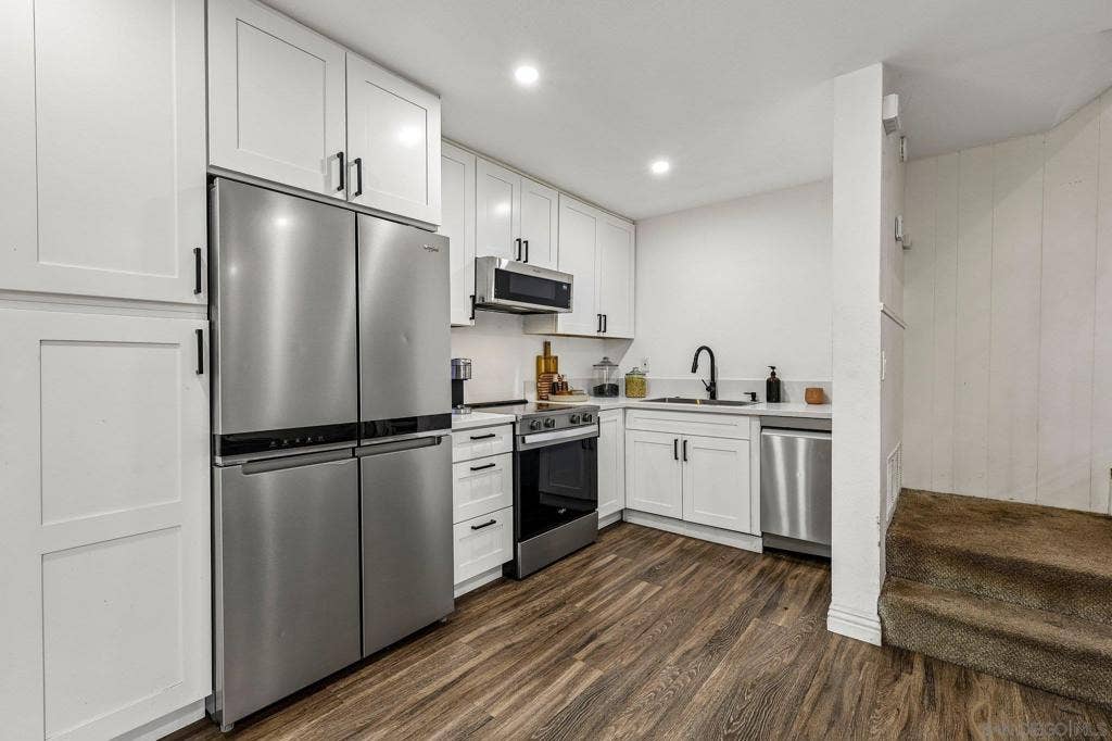 6928 Camphor, San Diego, CA 92139 6928 Camphor, San Diego, CA 92139