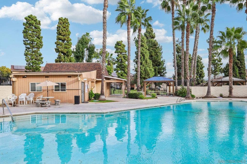 6928 Camphor, San Diego, CA 92139 6928 Camphor, San Diego, CA 92139