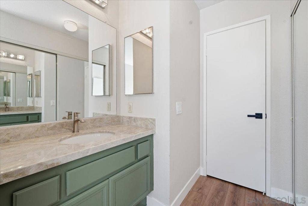 7320 Calle Cristobal, #70, San Diego, CA 92126