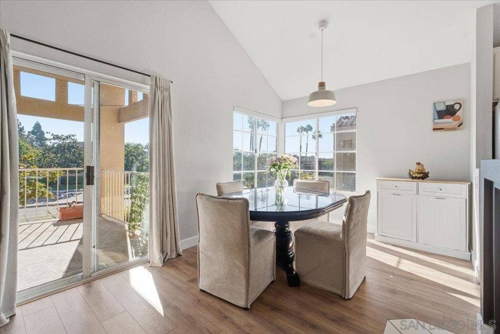 7320 Calle Cristobal, #70, San Diego, CA 92126
