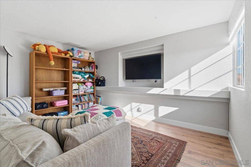7320 Calle Cristobal, #70, San Diego, CA 92126