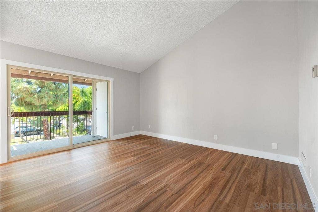 5473 Adobe Falls Rd, #9, San Diego, CA 92120