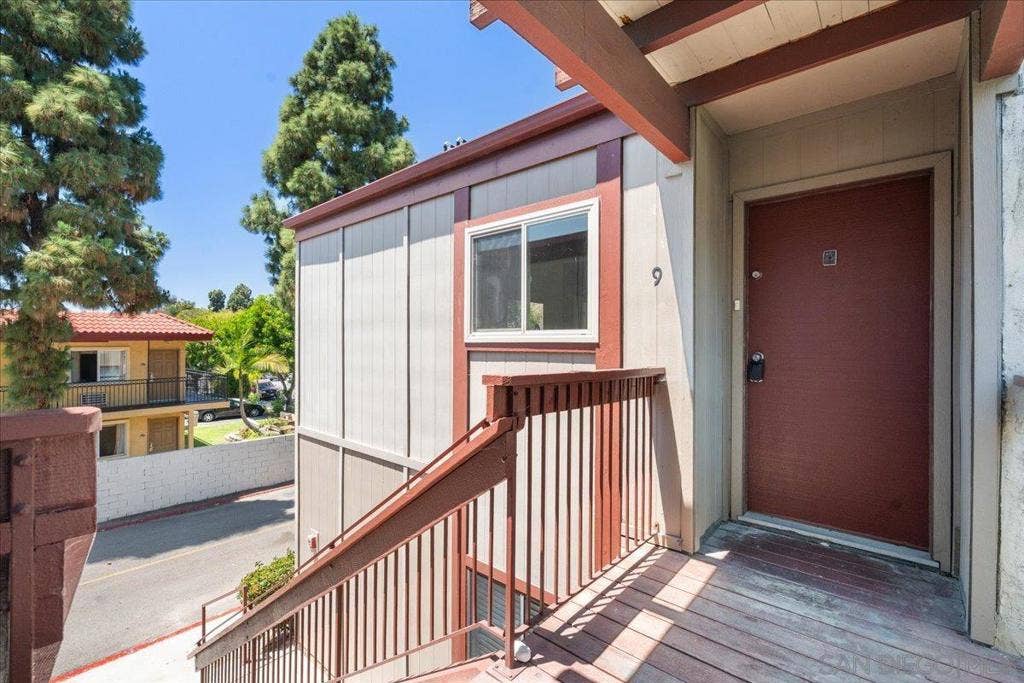 5473 Adobe Falls Rd, #9, San Diego, CA 92120
