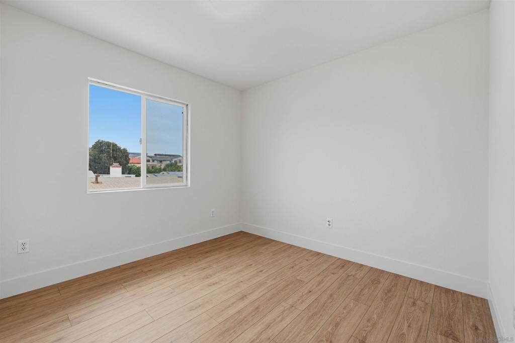 3136 44th Street, San Diego, CA 92105