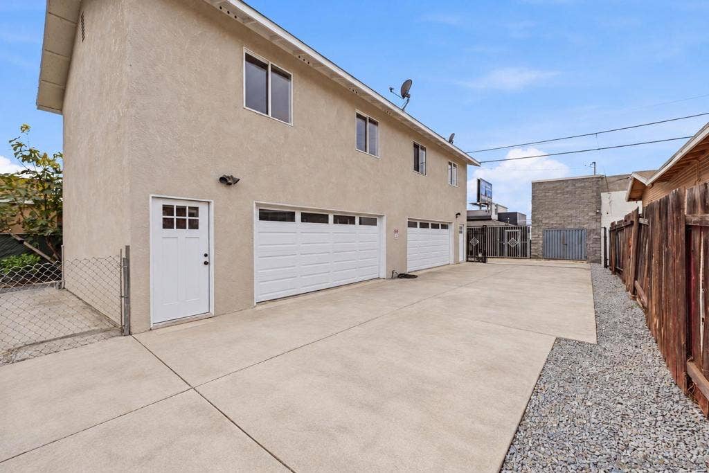 3136 44th Street, San Diego, CA 92105