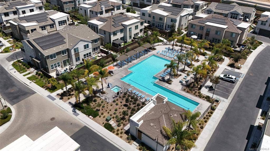 2044 BLUESTONE CIR., Chula Vista, CA 91913