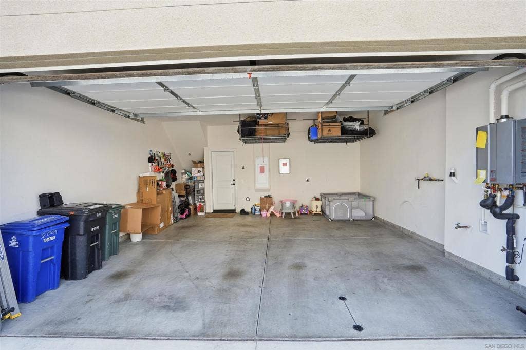 2044 BLUESTONE CIR., Chula Vista, CA 91913