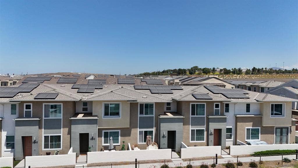 2044 BLUESTONE CIR., Chula Vista, CA 91913