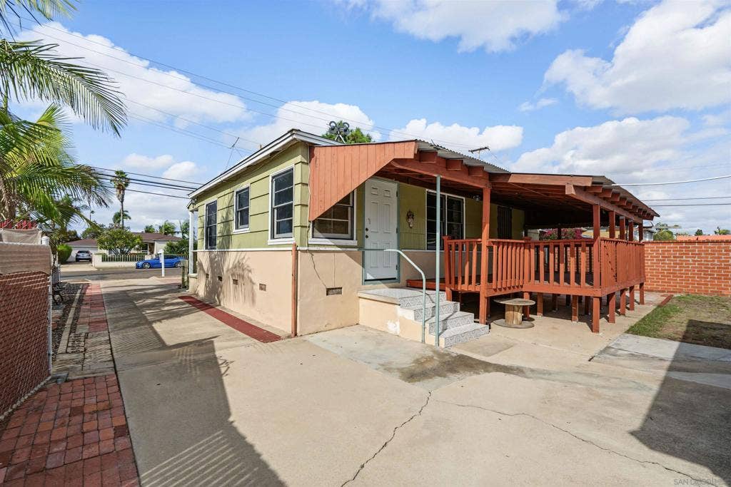 208 K St, Chula Vista, CA 91911