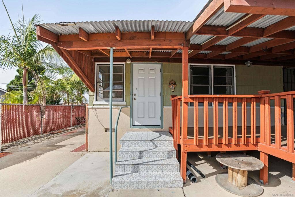 208 K St, Chula Vista, CA 91911