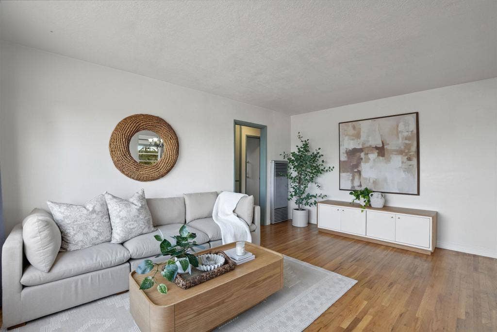 208 K St, Chula Vista, CA 91911