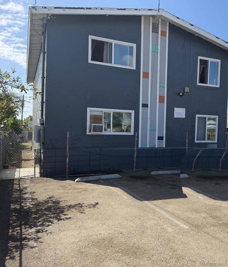 3517 J St, San Diego, CA 92102