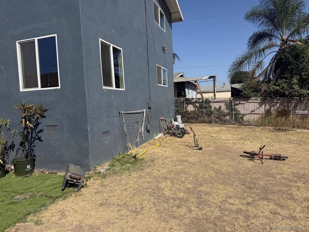 3517 J St, San Diego, CA 92102