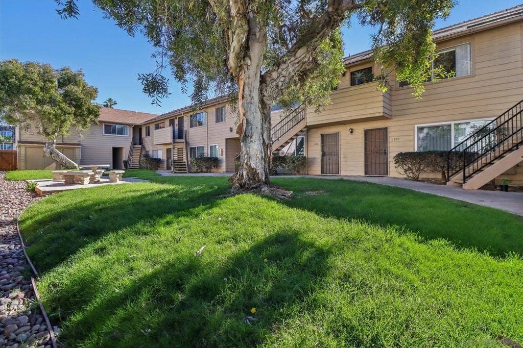 1274 Holly Ave., Imperial Beach, CA 91932