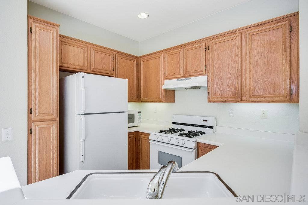 10961 Caminito Arcada, Scripps Miramar, CA 92131 10961 Caminito Arcada, Scripps Miramar, CA 92131