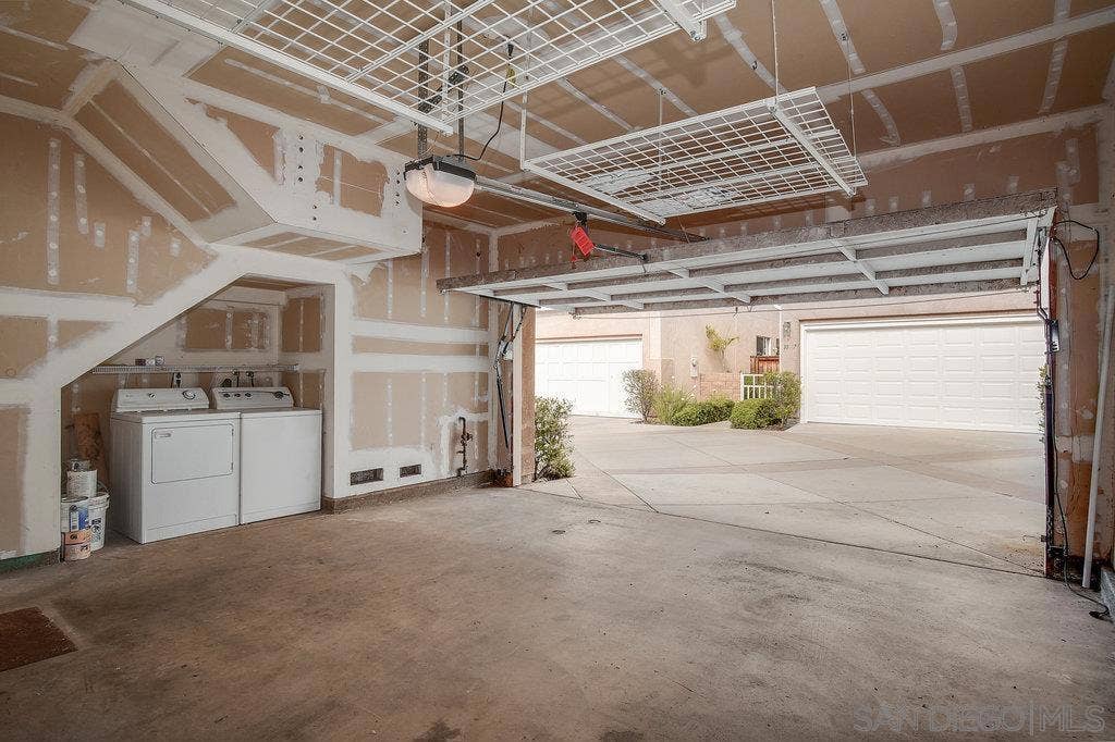 10961 Caminito Arcada, Scripps Miramar, CA 92131 10961 Caminito Arcada, Scripps Miramar, CA 92131