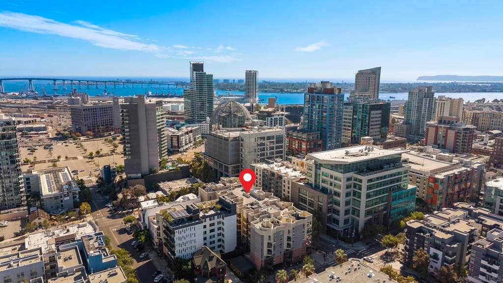 1225 Island Ave, #304, San Diego, CA 92101