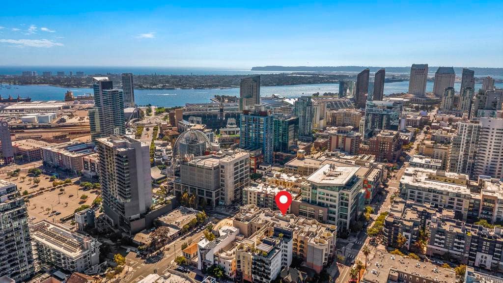 1225 Island Ave, #304, San Diego, CA 92101