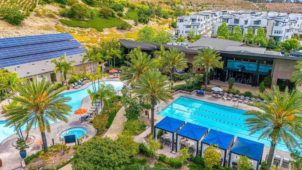 2858 Avella Cir, San Diego, CA 92108 2858 Avella Cir, San Diego, CA 92108