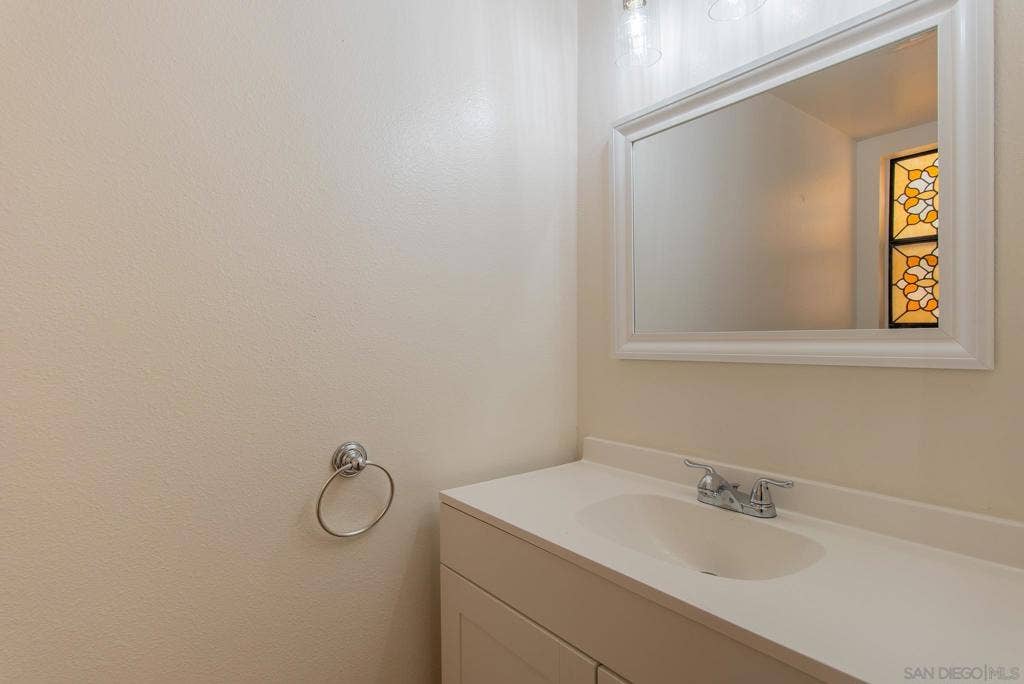 4478 Via Pasear, San Diego, CA 92122 4478 Via Pasear, San Diego, CA 92122