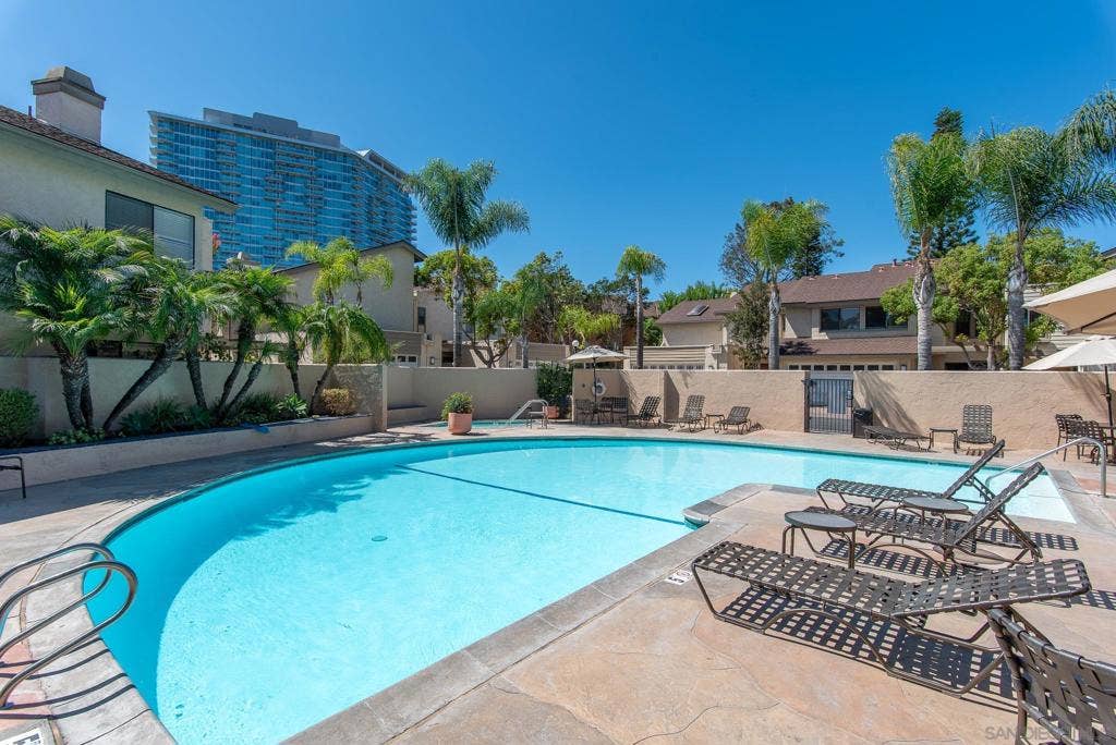 4478 Via Pasear, San Diego, CA 92122 4478 Via Pasear, San Diego, CA 92122