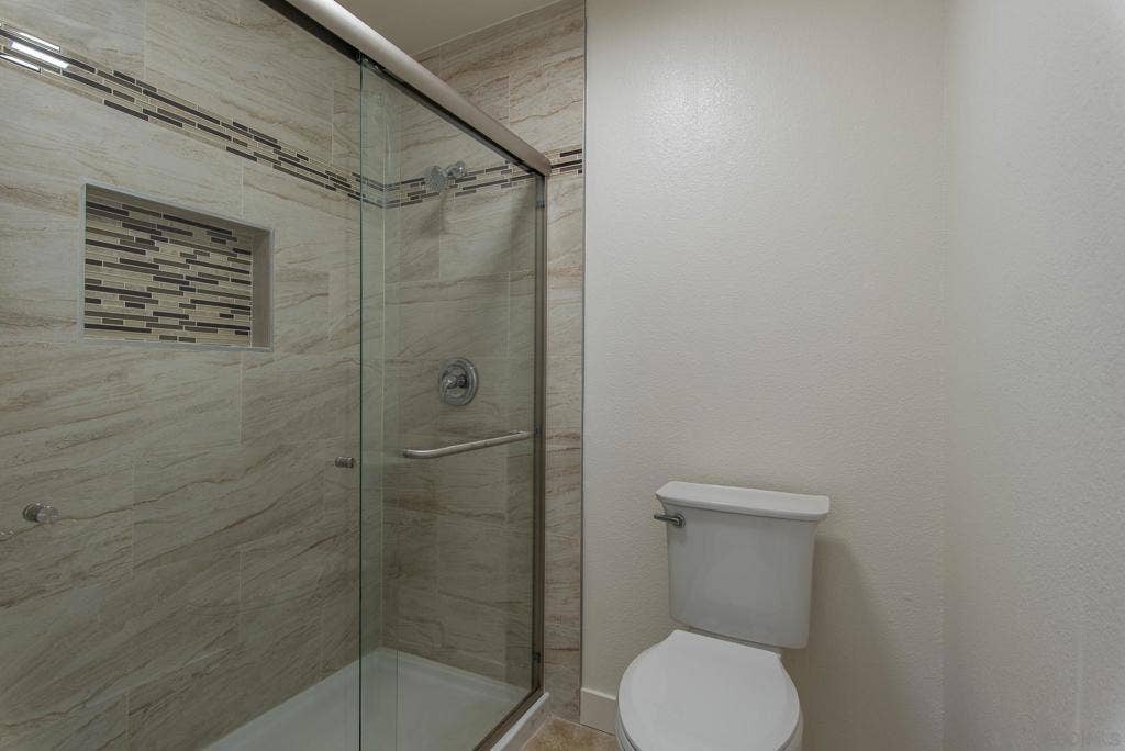 4478 Via Pasear, San Diego, CA 92122 4478 Via Pasear, San Diego, CA 92122