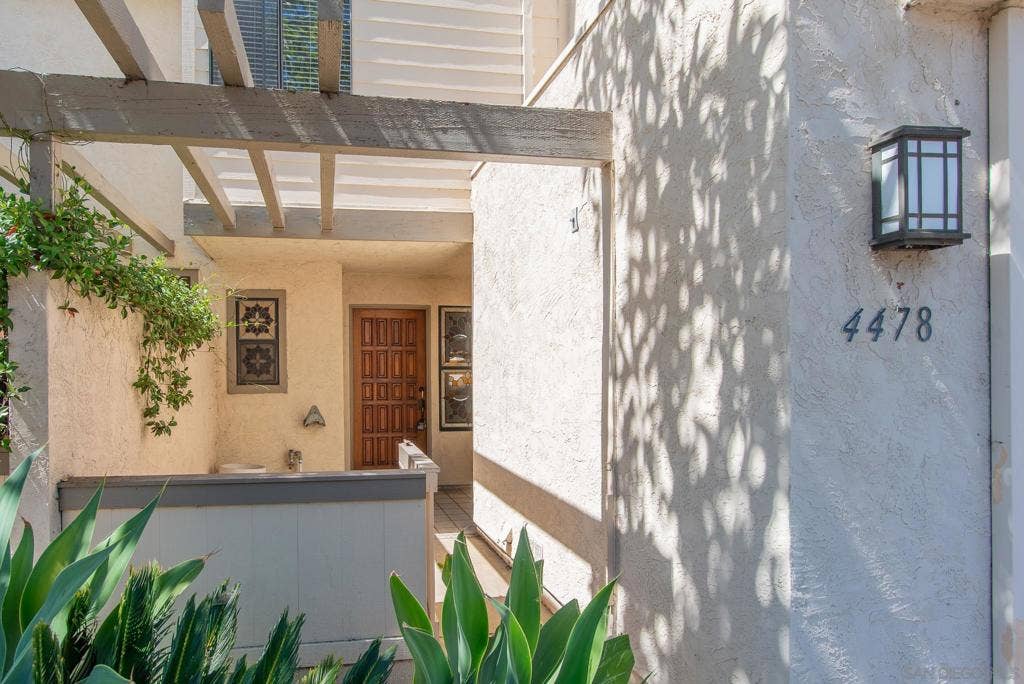 4478 Via Pasear, San Diego, CA 92122 4478 Via Pasear, San Diego, CA 92122