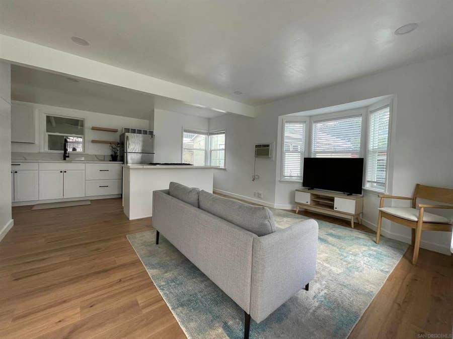 Property photo for 218 E Connecticut Ave, Vista, CA