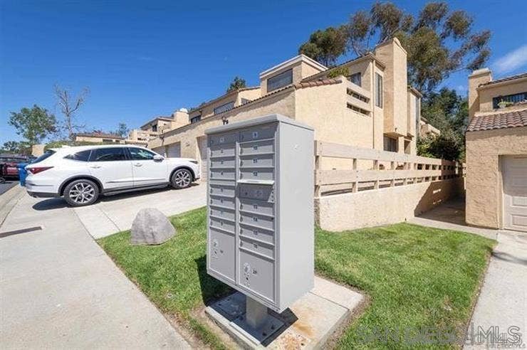 7959 Caminito DIA, #4, San Diego, CA 92122