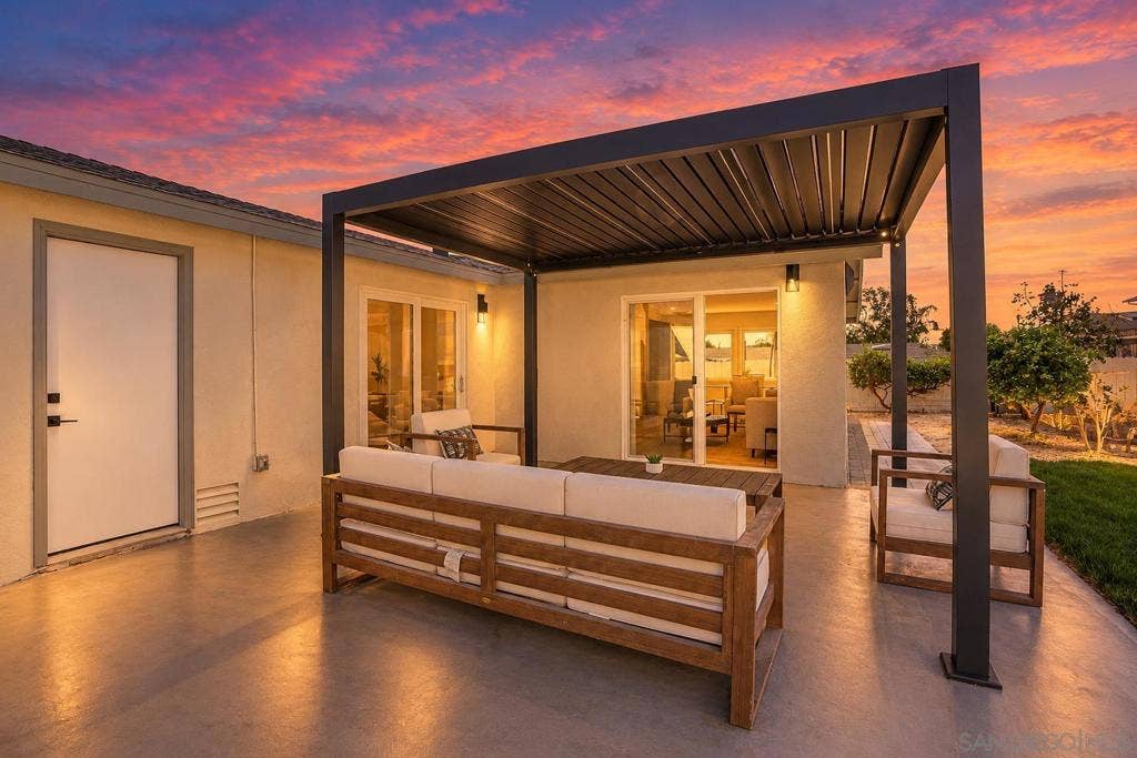 3270 Innuit Ave, San Diego, CA 92117 3270 Innuit Ave, San Diego, CA 92117