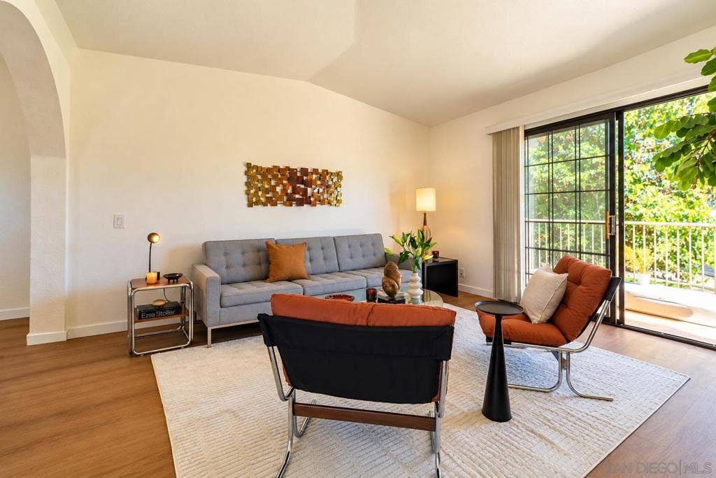 2001 Camino Parocela E, #C22, Palm Springs, CA 92264 2001 Camino Parocela E, #C22, Palm Springs, CA 92264