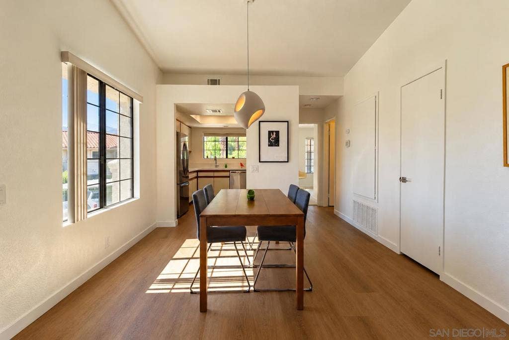 2001 Camino Parocela E, #C22, Palm Springs, CA 92264 2001 Camino Parocela E, #C22, Palm Springs, CA 92264