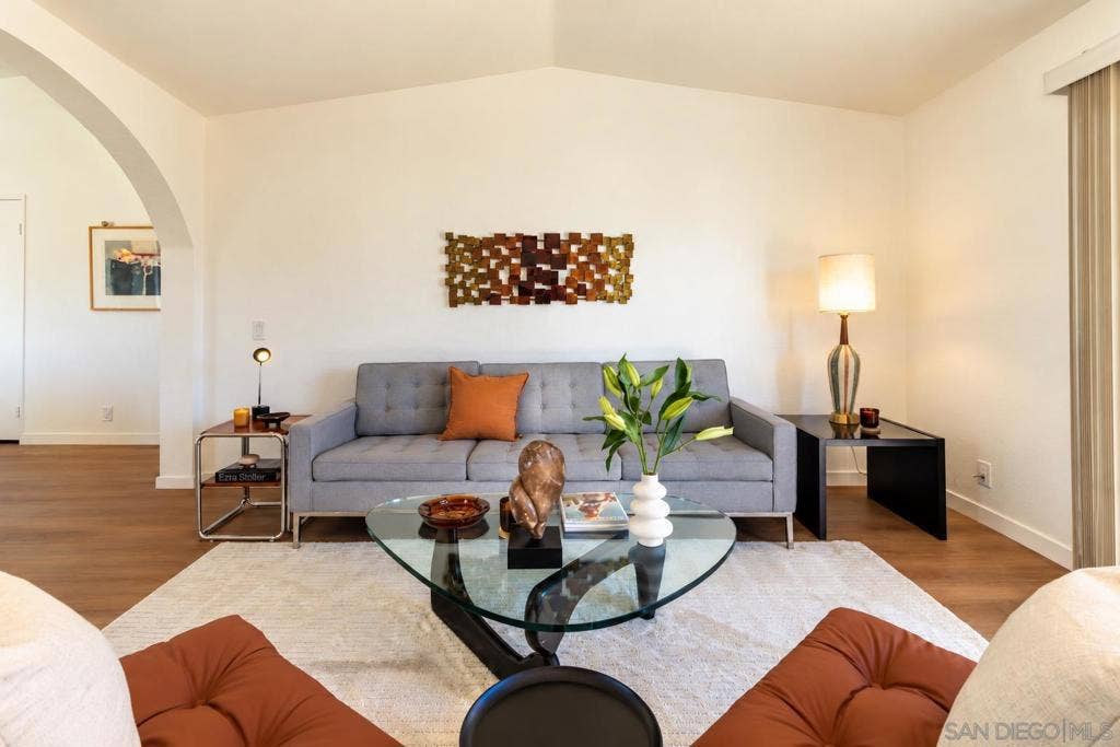 2001 Camino Parocela E, #C22, Palm Springs, CA 92264 2001 Camino Parocela E, #C22, Palm Springs, CA 92264