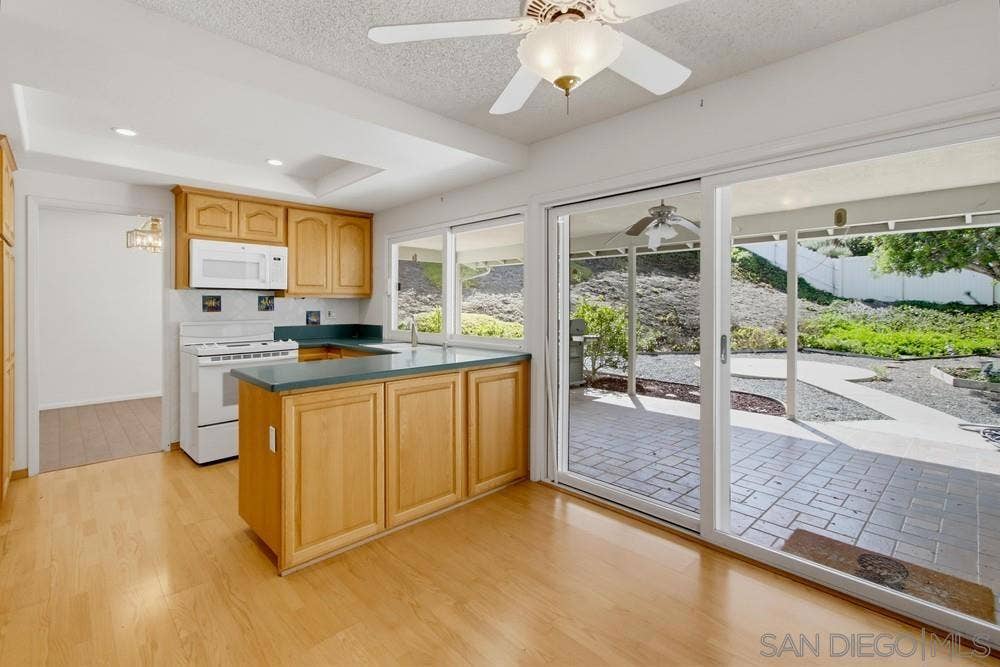 12419 NACIDO DRIVE, San Diego, CA 92128 12419 NACIDO DRIVE, San Diego, CA 92128