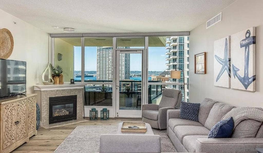 510 1st Ave, #1605, San Diego, CA 92101 510 1st Ave, #1605, San Diego, CA 92101