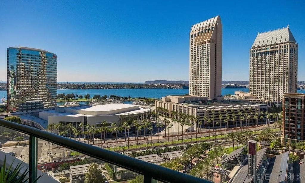 510 1st Ave, #1605, San Diego, CA 92101 510 1st Ave, #1605, San Diego, CA 92101