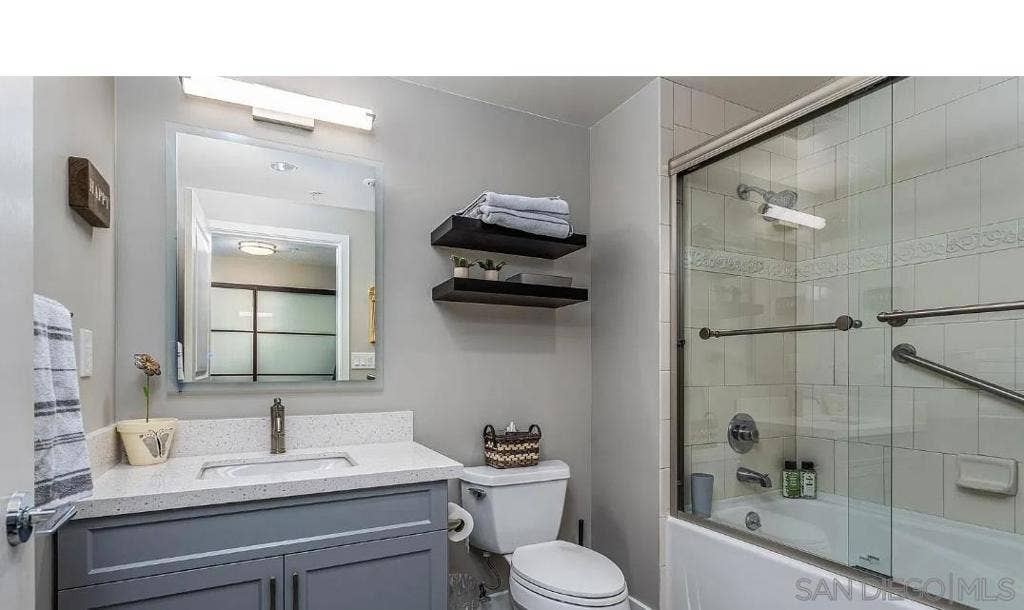 510 1st Ave, #1605, San Diego, CA 92101 510 1st Ave, #1605, San Diego, CA 92101