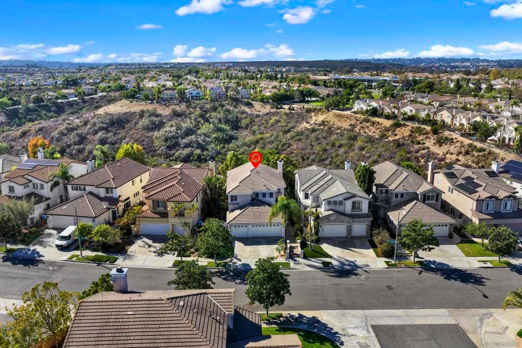 10636 Briarlake Woods Drive, San Diego, CA 92130 10636 Briarlake Woods Drive, San Diego, CA 92130