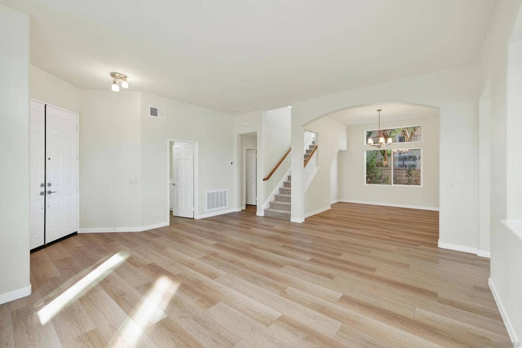 10636 Briarlake Woods Drive, San Diego, CA 92130 10636 Briarlake Woods Drive, San Diego, CA 92130