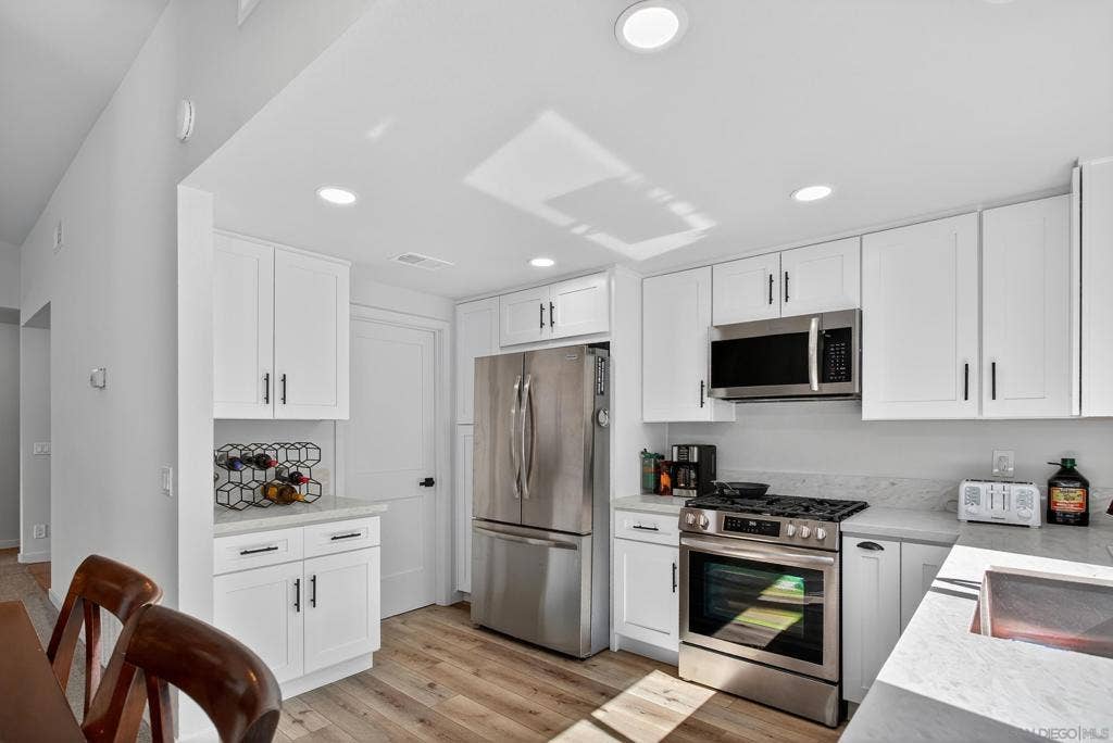 1461 Autumn Woods Pl, Escondido, CA 92029 1461 Autumn Woods Pl, Escondido, CA 92029